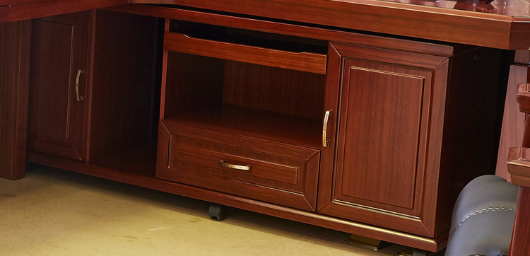 辦公屏風價格 求購辦公桌椅